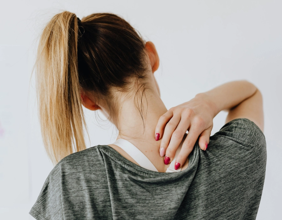 woman with shoulder tension